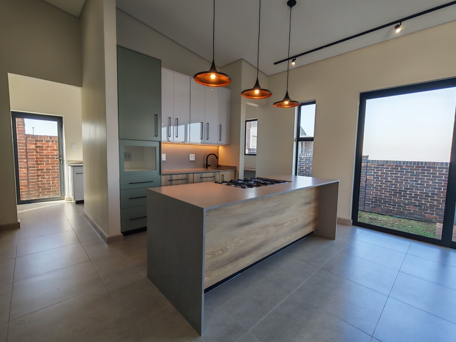 3 Bedroom Property for Sale in Helderzicht Eco Estate North West